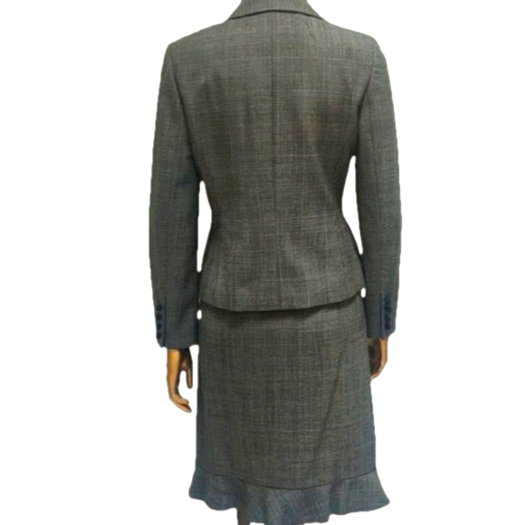 Ann Taylor 2 Piece Skirt Suit Gray Plaid Petite Business Attire Black White Wool - Picture 4 of 15